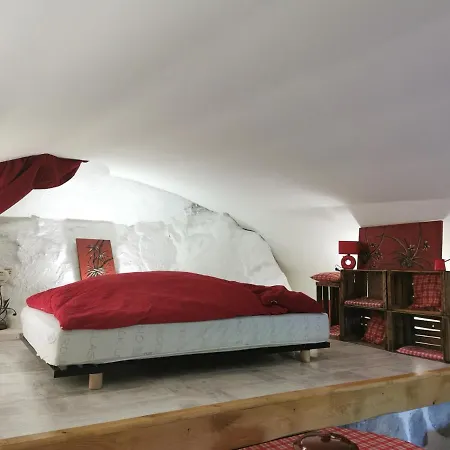 Les Chataignes D'ardeche Apartman *