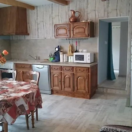Les Chataignes D'ardeche Apartman